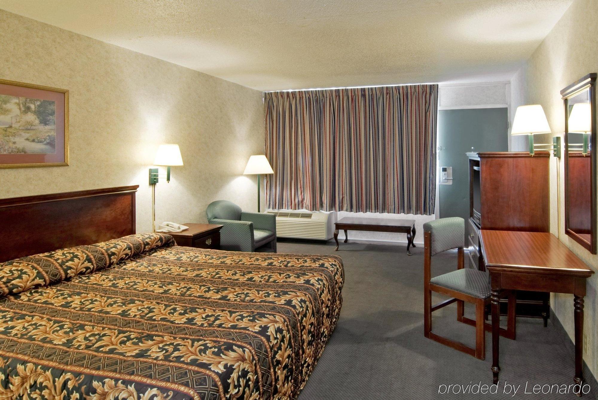 America'S Best Value Inn & Suites - Memphis/Graceland Δωμάτιο φωτογραφία