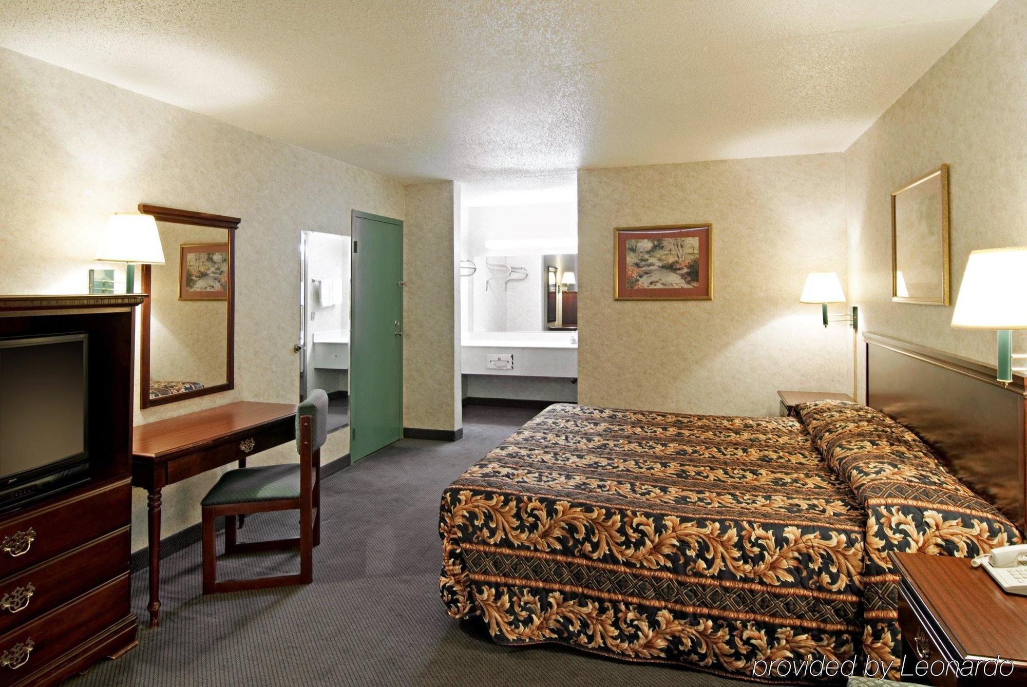 America'S Best Value Inn & Suites - Memphis/Graceland Δωμάτιο φωτογραφία