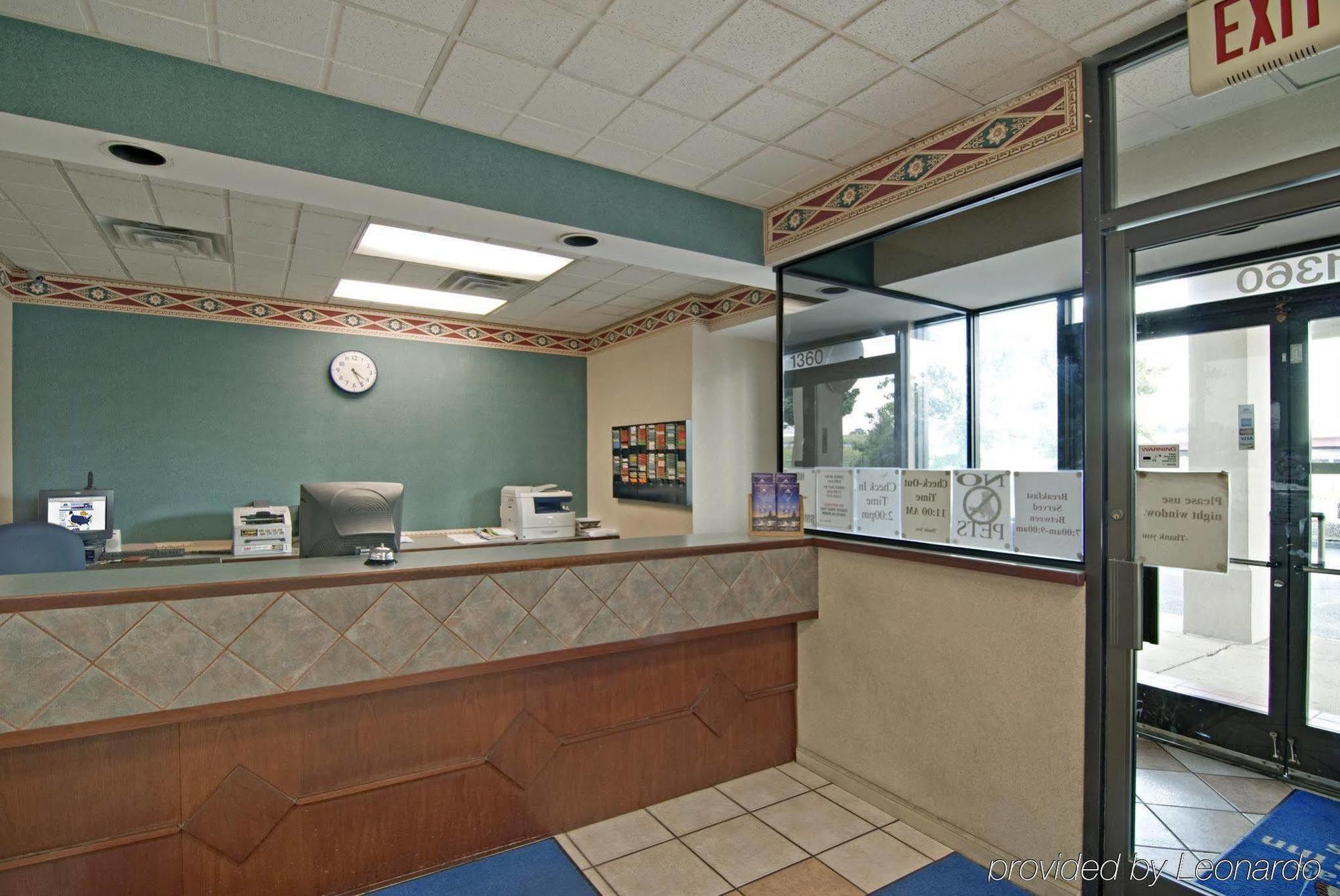 America'S Best Value Inn & Suites - Memphis/Graceland Εσωτερικό φωτογραφία